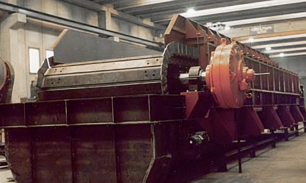 01a APRON FEEDERS - PAN-BOX-DEEP_CONVEYORS_11