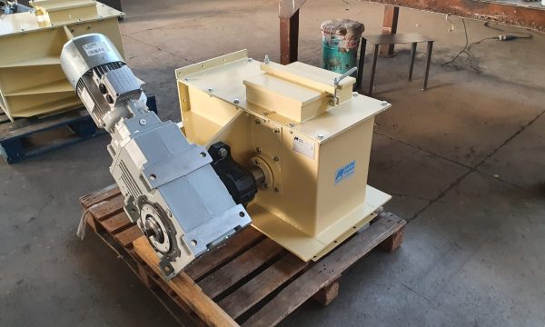 DRAG_CHAIN_CONVEYOR_SINGLE_CHAIN_TRS-7